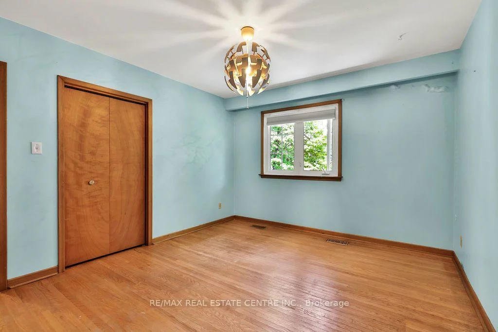 131, Mayfield, 1003 - CP College Park, Oakville