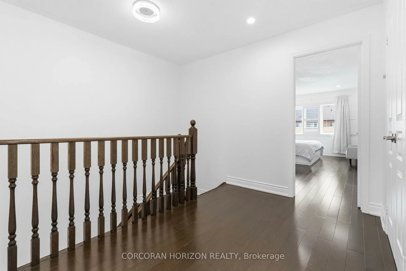 3216, Robert Brown, 1008 - GO Glenorchy, Oakville