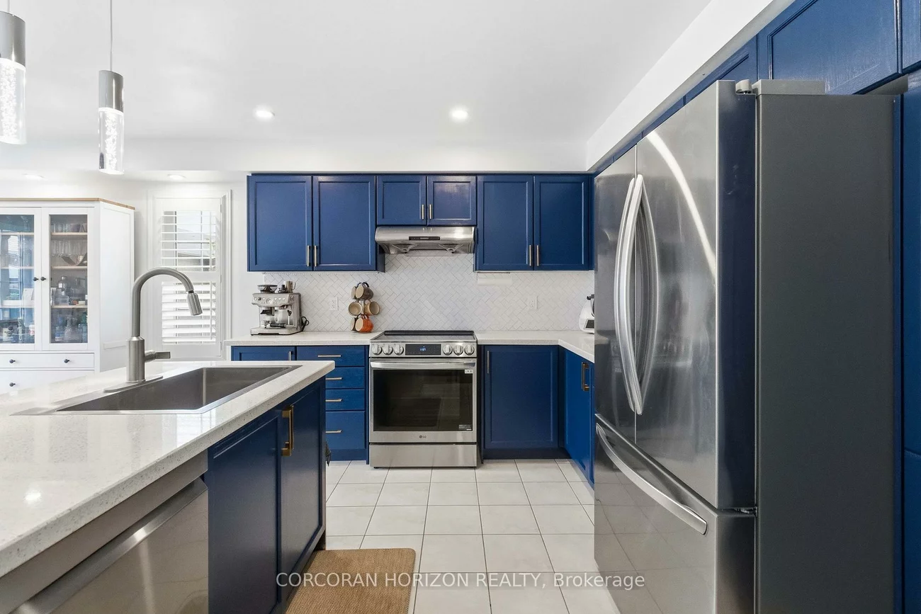 3216, Robert Brown, 1008 - GO Glenorchy, Oakville