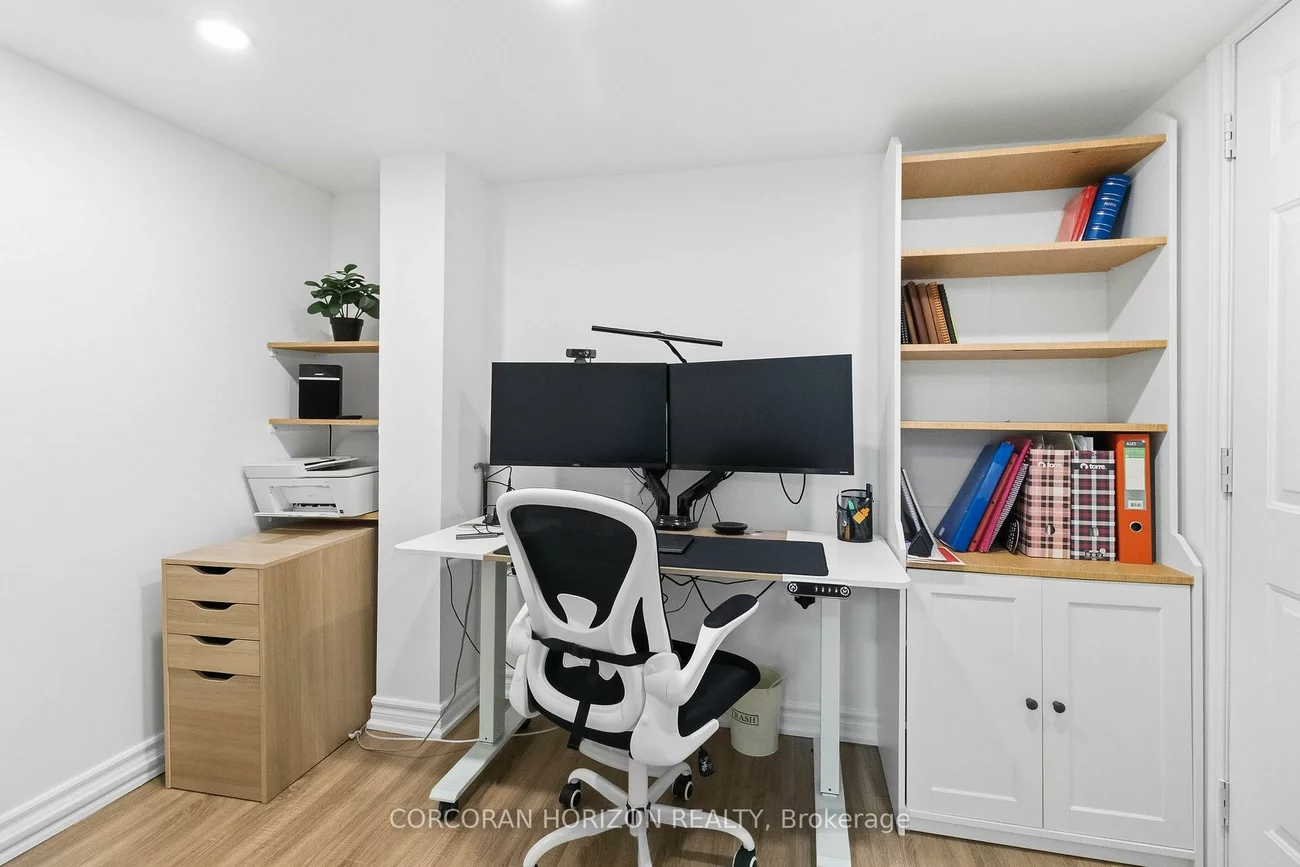 3216, Robert Brown, 1008 - GO Glenorchy, Oakville