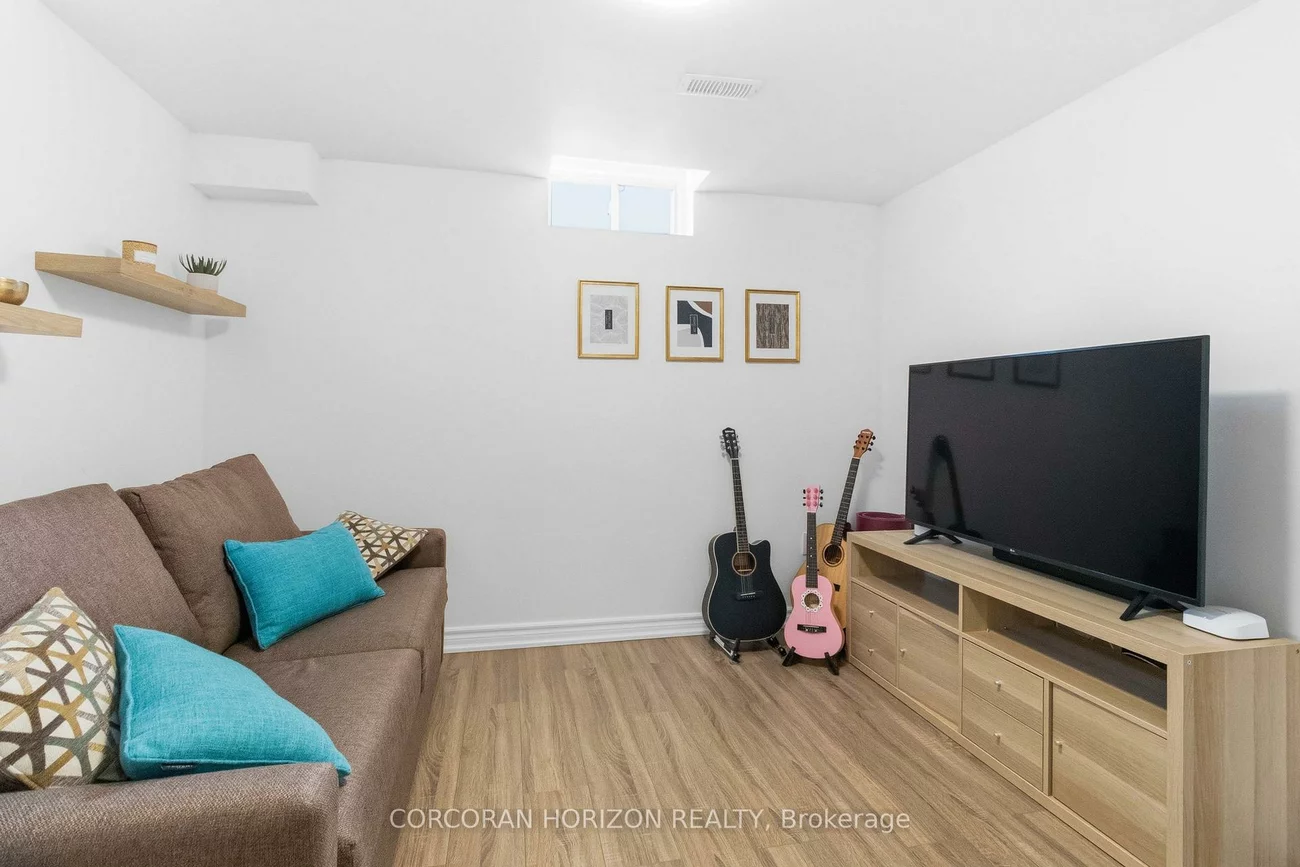 3216, Robert Brown, 1008 - GO Glenorchy, Oakville