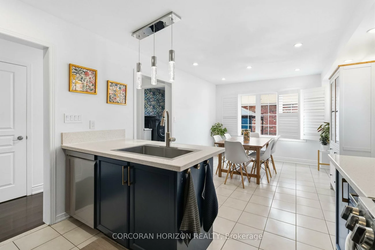 3216, Robert Brown, 1008 - GO Glenorchy, Oakville