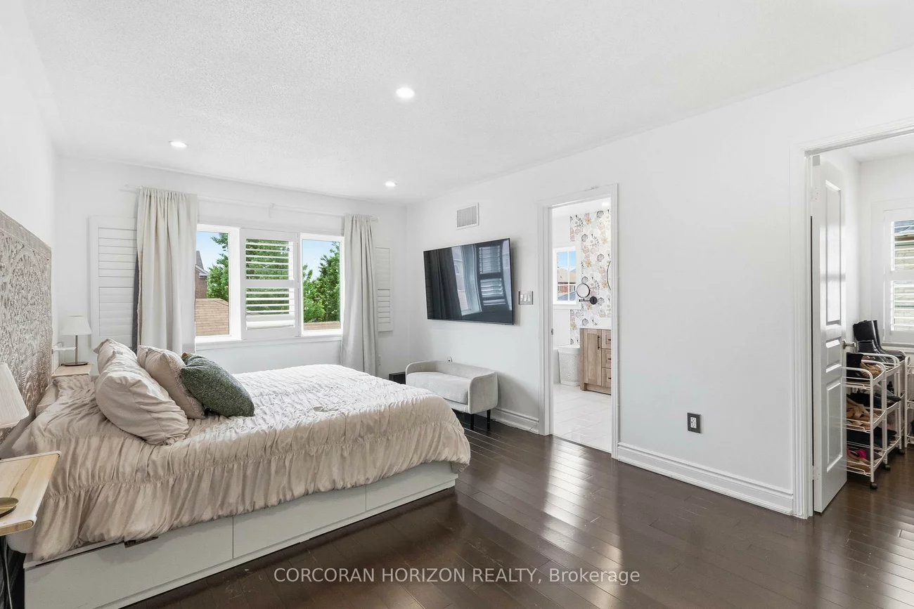 3216, Robert Brown, 1008 - GO Glenorchy, Oakville