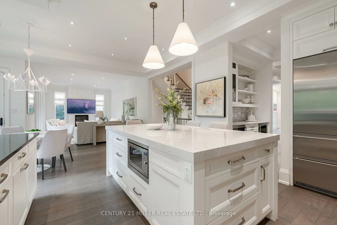 2458, Meadowood, 1001 - BR Bronte, Oakville