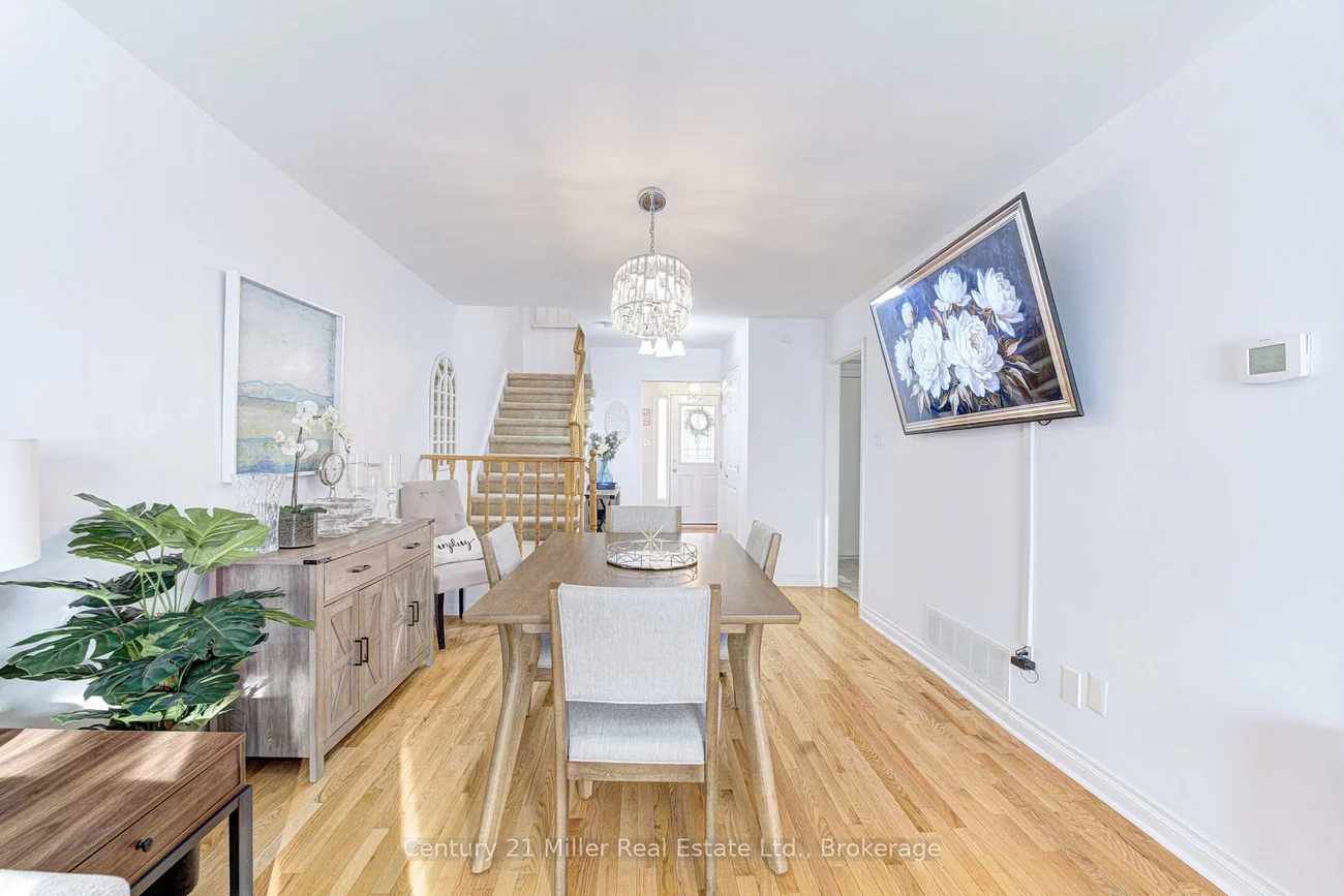 2256, MARGOT, 1015 - RO River Oaks, Oakville