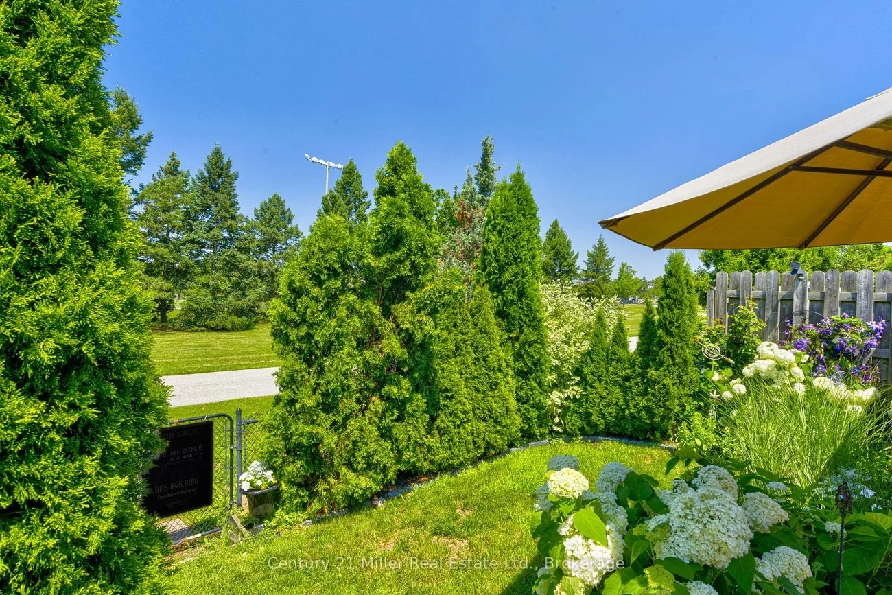 2256, MARGOT, 1015 - RO River Oaks, Oakville