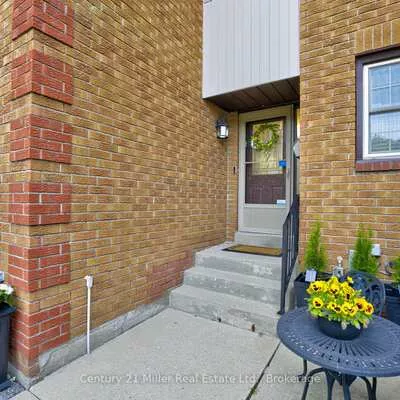 2256, MARGOT, 1015 - RO River Oaks, Oakville