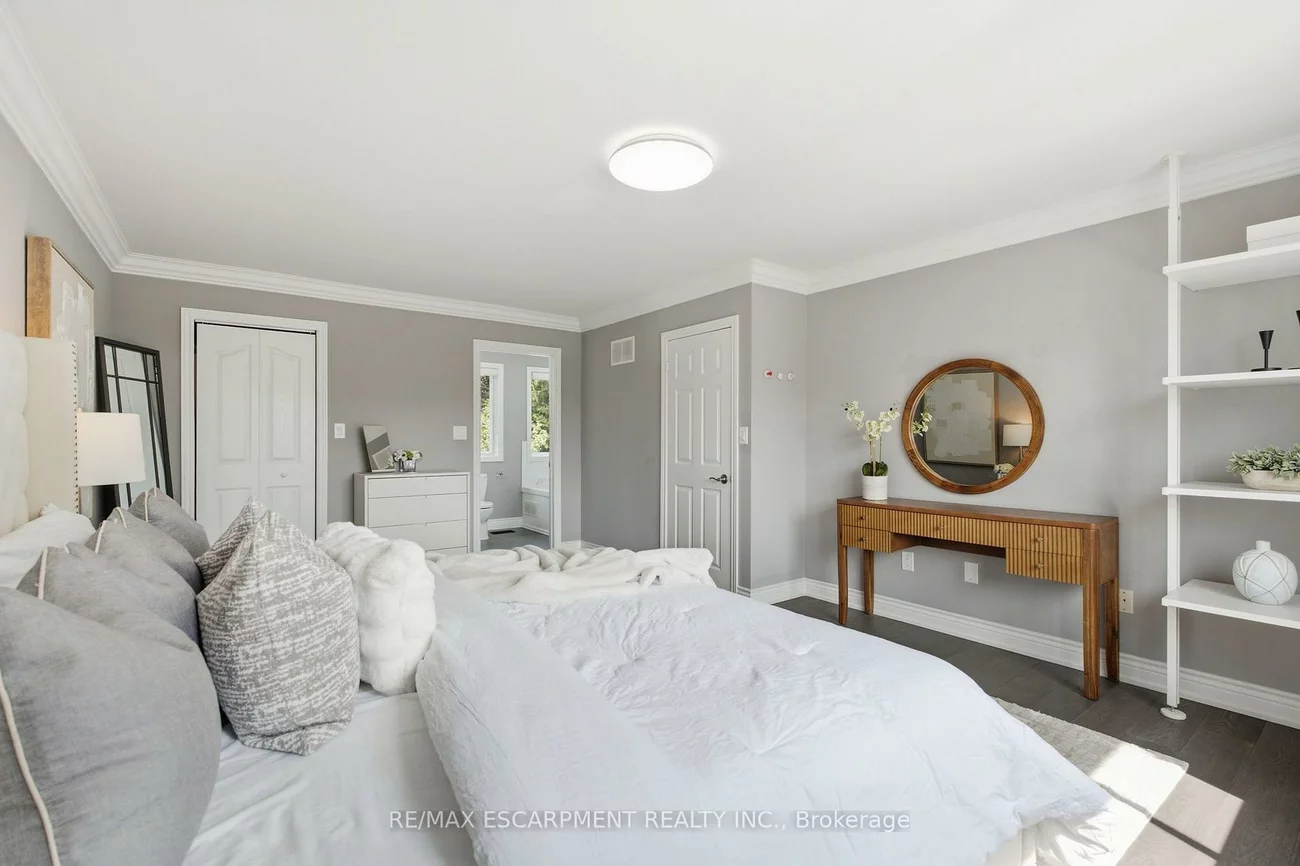 513, Maplehurst, 1020 - WO West, Oakville
