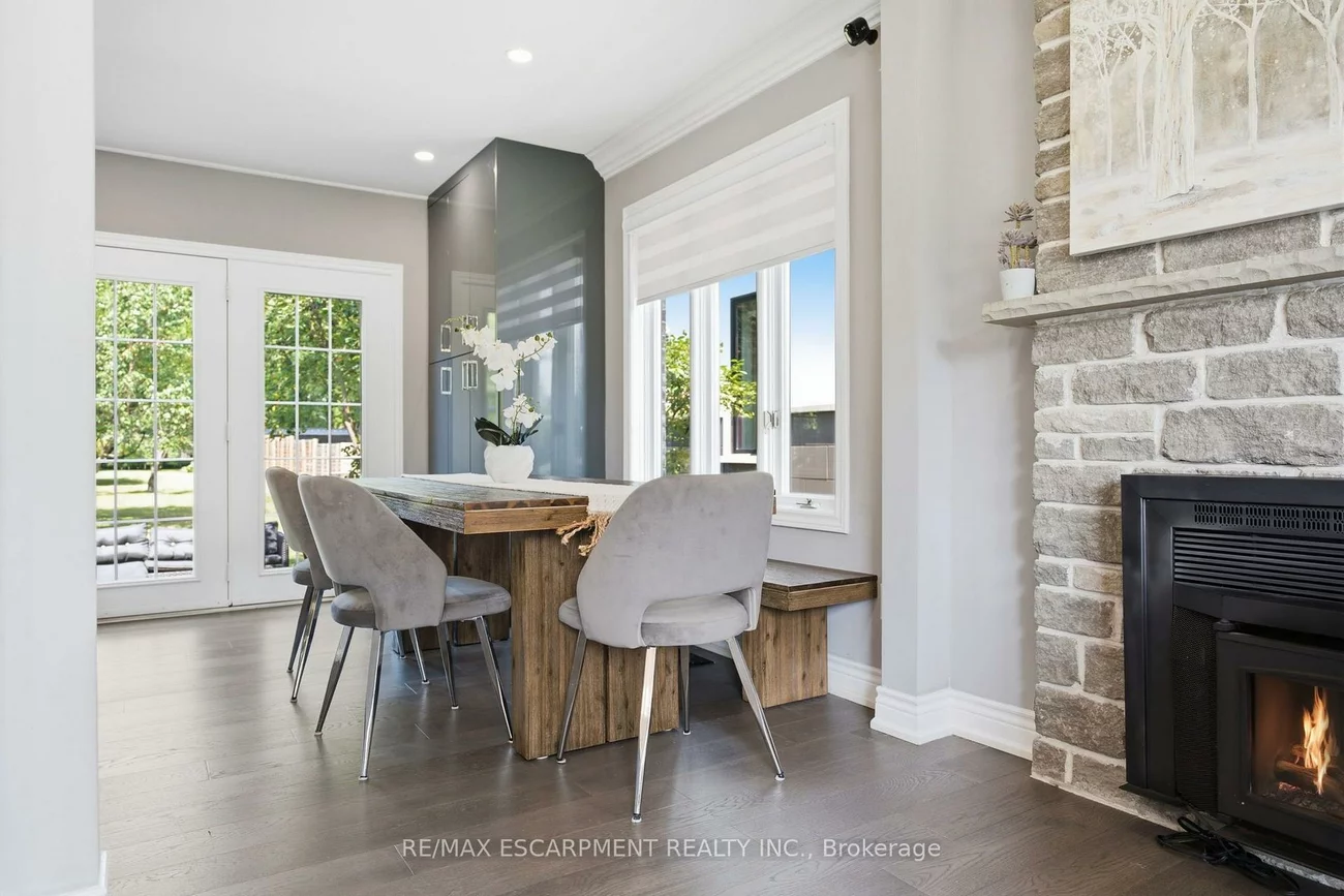 513, Maplehurst, 1020 - WO West, Oakville