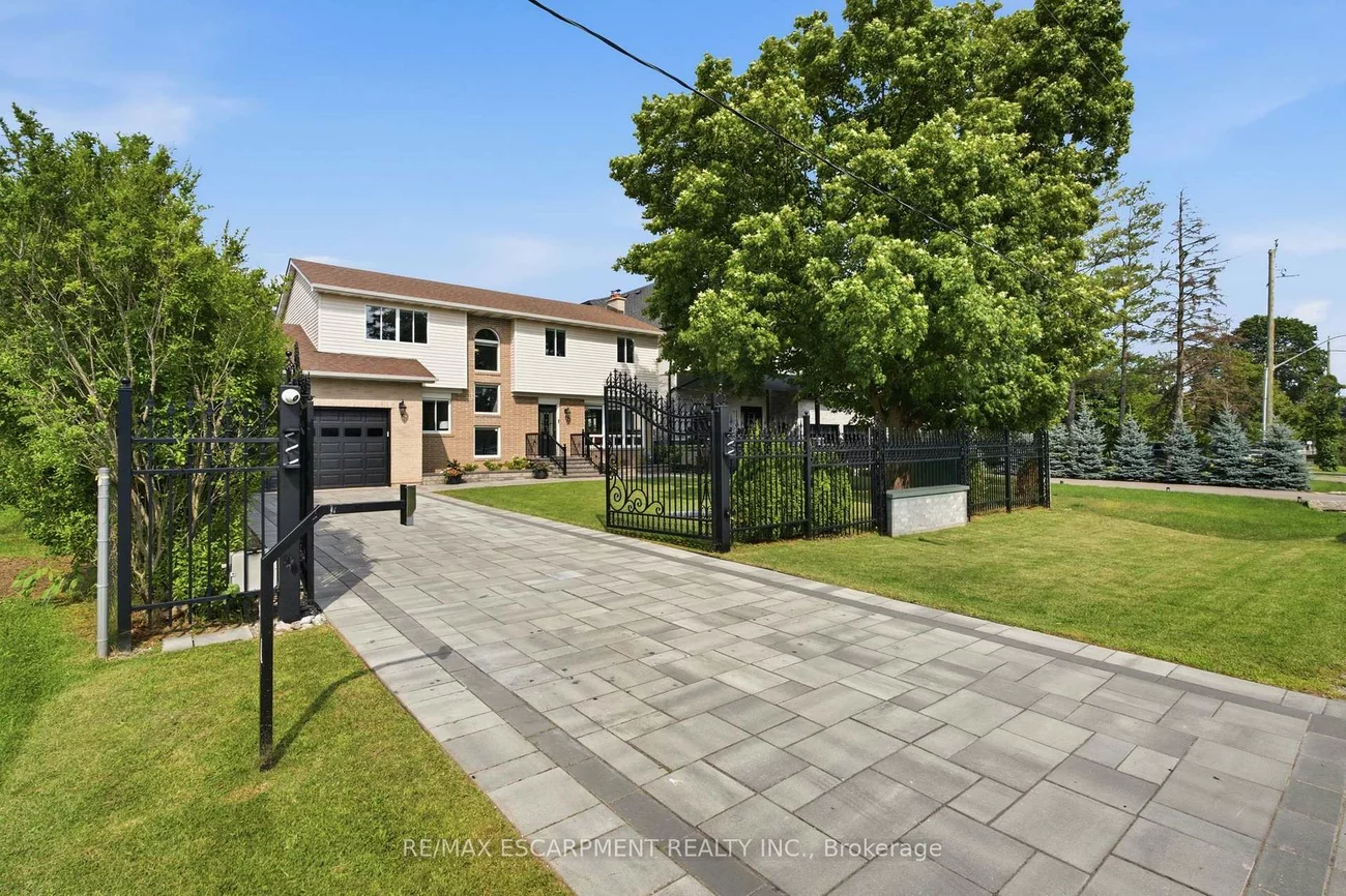 513, Maplehurst, 1020 - WO West, Oakville