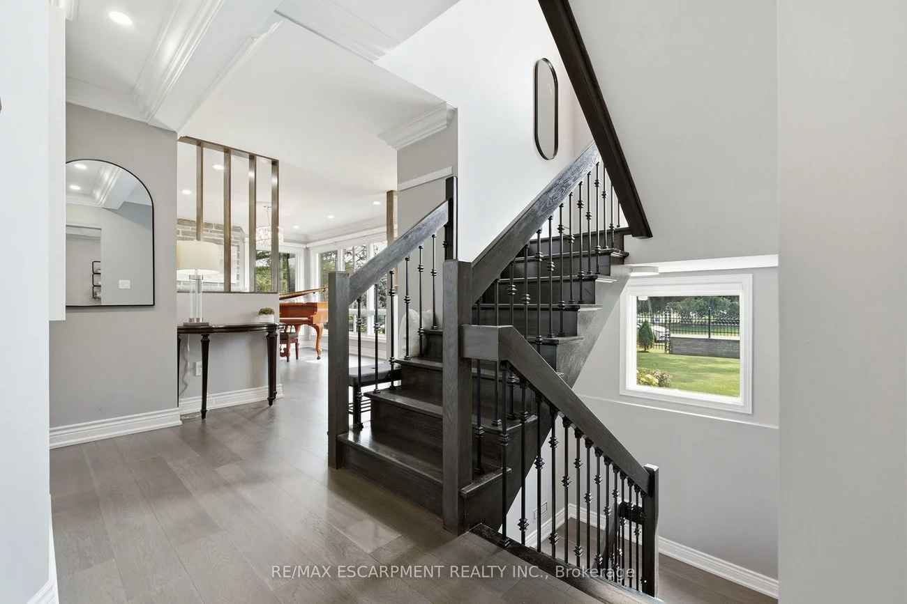 513, Maplehurst, 1020 - WO West, Oakville