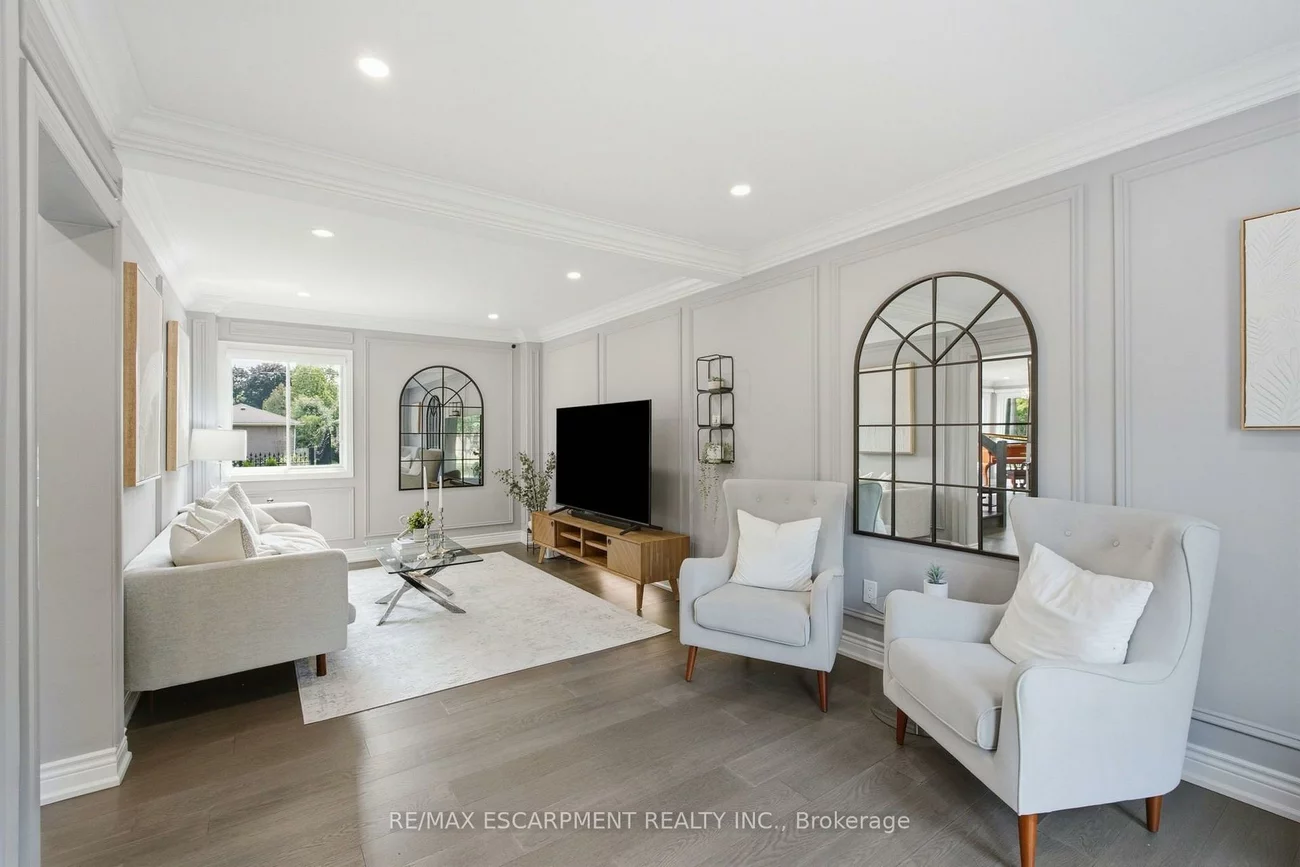 513, Maplehurst, 1020 - WO West, Oakville