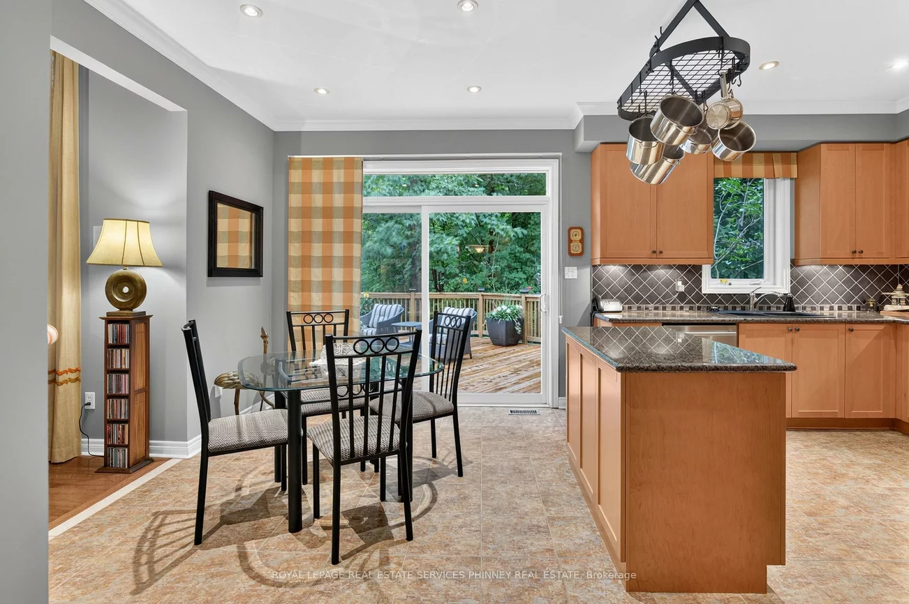 211, Creek Path, 1001 - BR Bronte, Oakville