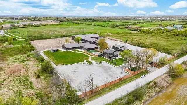 2483, Burnhamthorpe, 1040 - OA Rural Oakville, Oakville