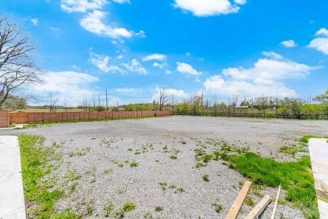 2483, Burnhamthorpe, 1040 - OA Rural Oakville, Oakville