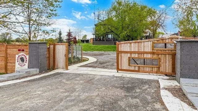2483, Burnhamthorpe, 1040 - OA Rural Oakville, Oakville