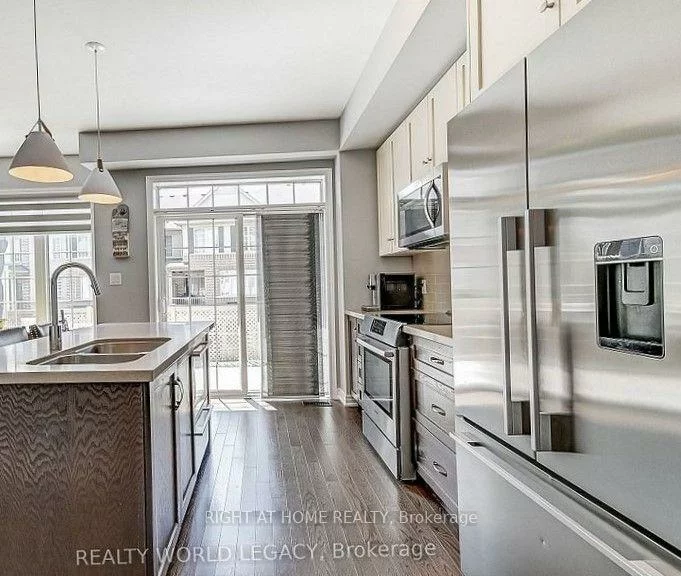 3108, POSTRIDGE, 1010 - JM Joshua Meadows, Oakville