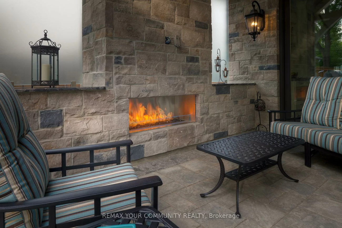 1551, Warland, 1017 - SW Southwest, Oakville