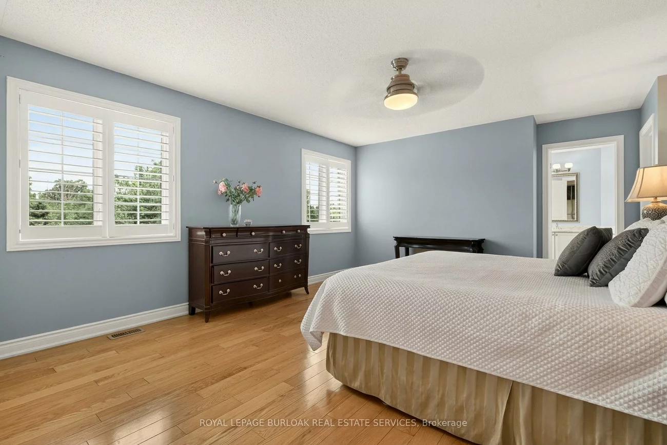 215, Burloak, 1001 - BR Bronte, Oakville