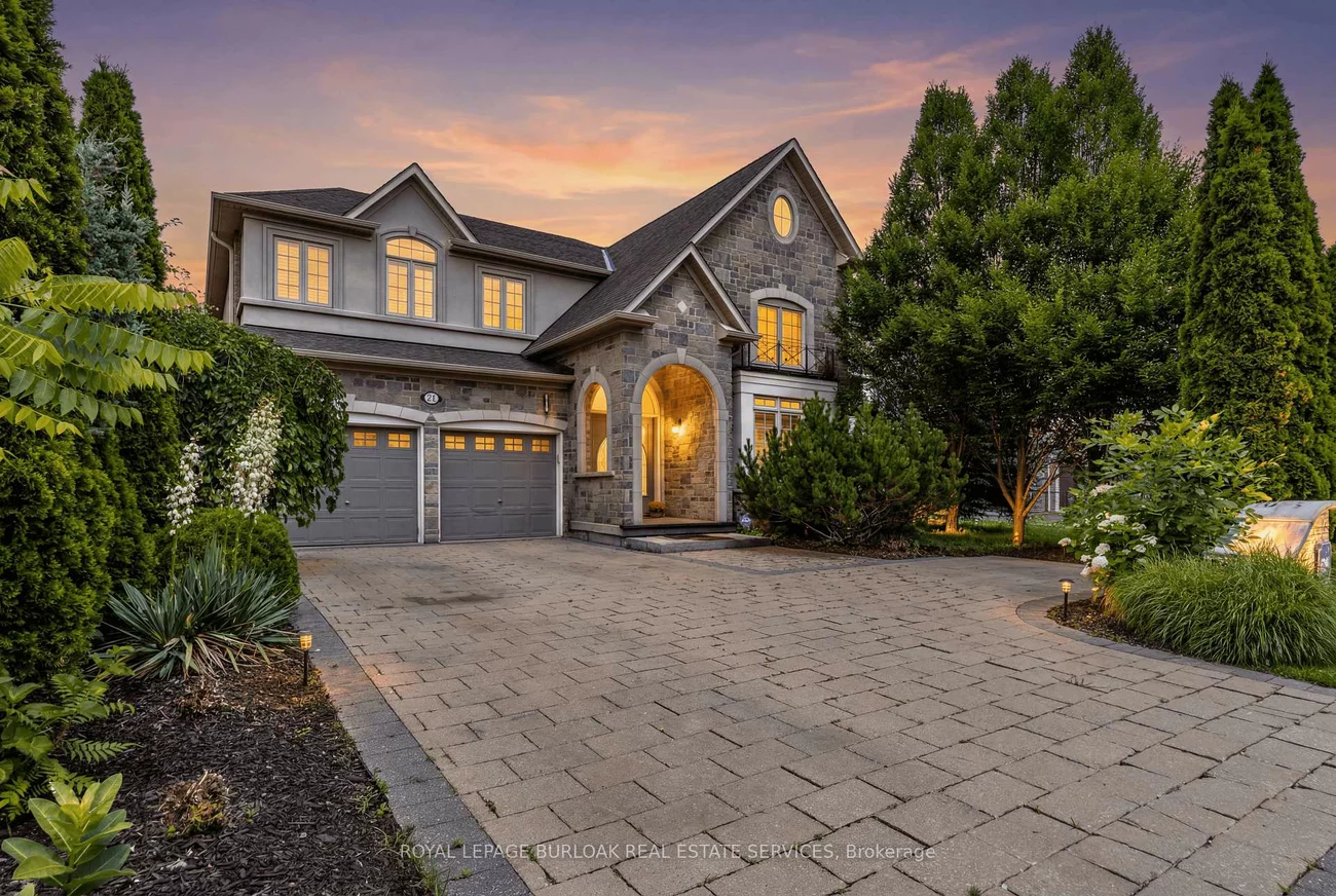 215, Burloak, 1001 - BR Bronte, Oakville