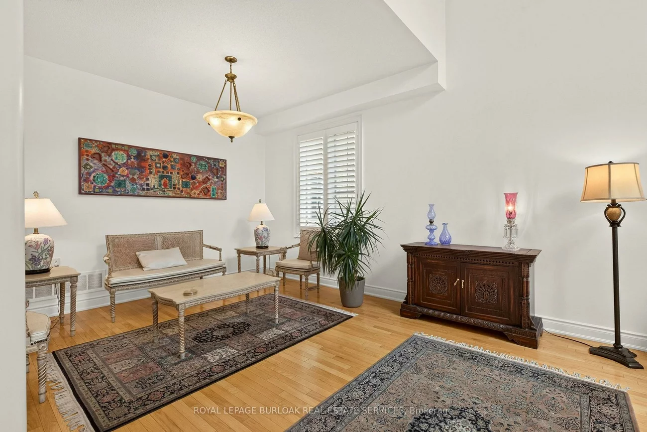 215, Burloak, 1001 - BR Bronte, Oakville