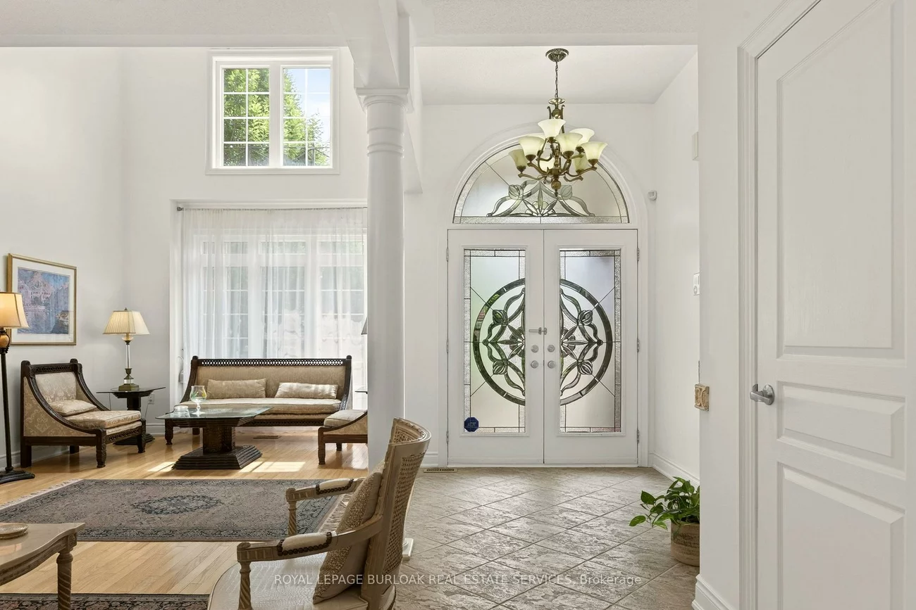 215, Burloak, 1001 - BR Bronte, Oakville