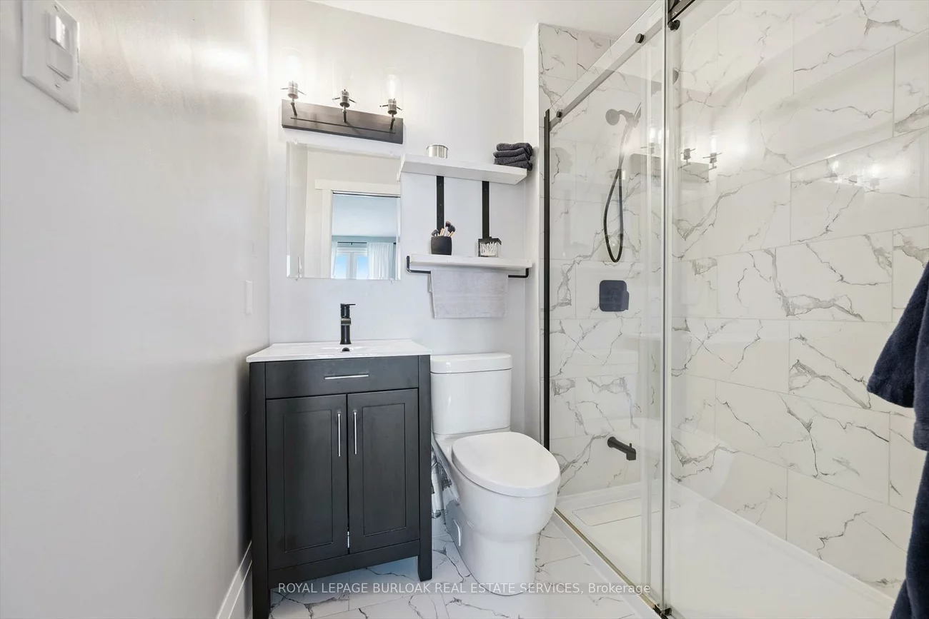2152, Pelee, 1015 - RO River Oaks, Oakville