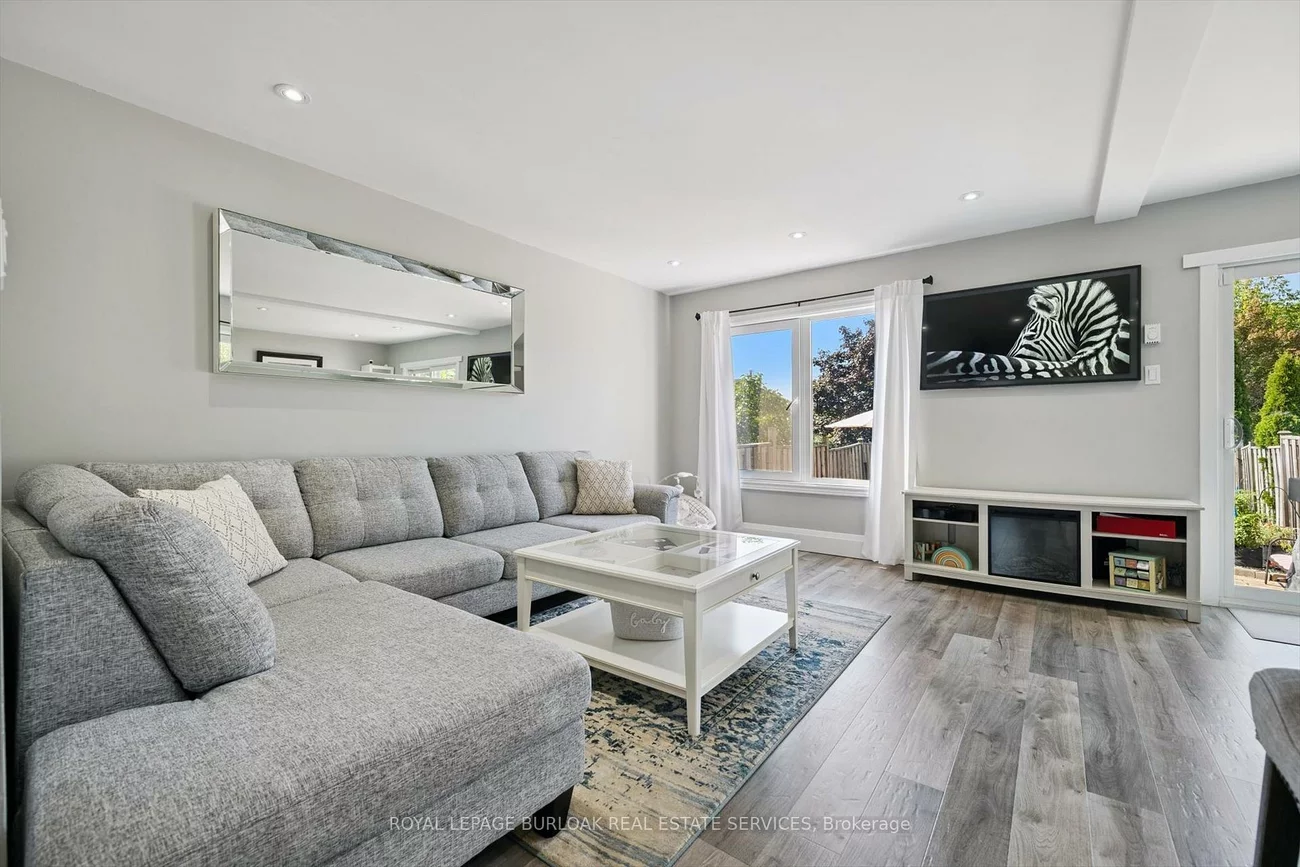 2152, Pelee, 1015 - RO River Oaks, Oakville