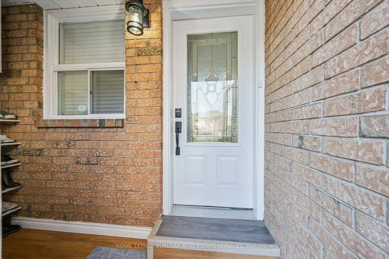 2152, Pelee, 1015 - RO River Oaks, Oakville
