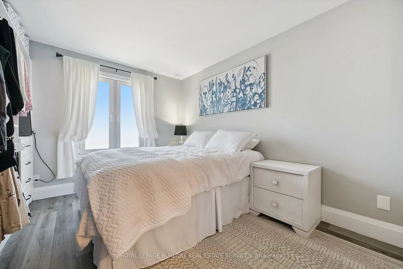 2152, Pelee, 1015 - RO River Oaks, Oakville
