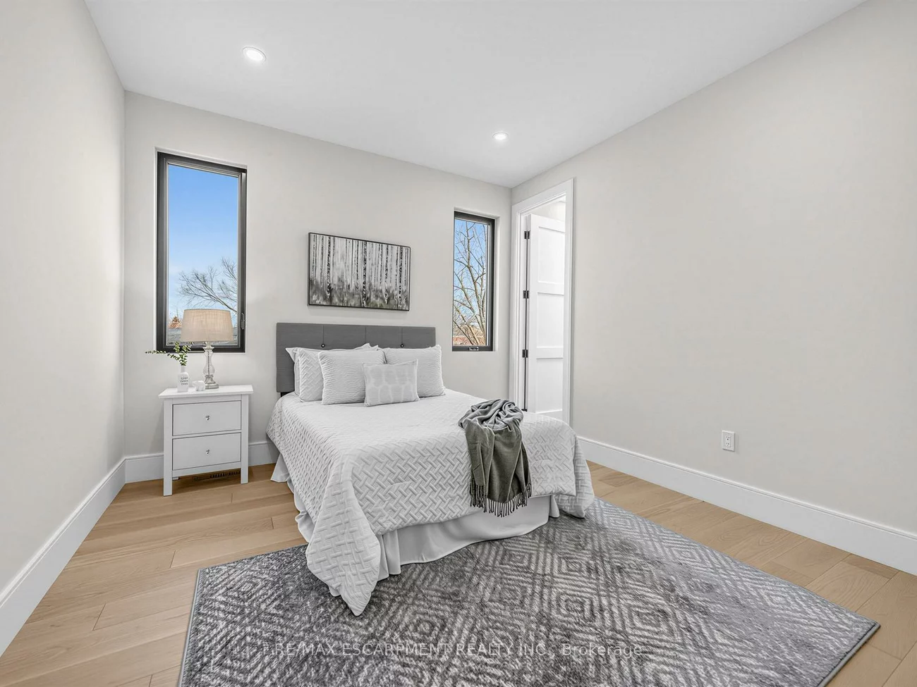 2488, Bridge, 1020 - WO West, Oakville
