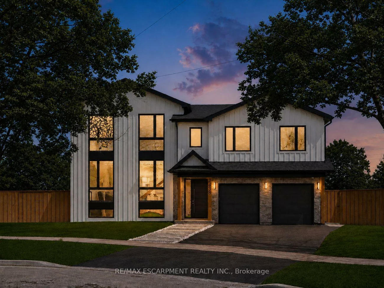 2488, Bridge, 1020 - WO West, Oakville