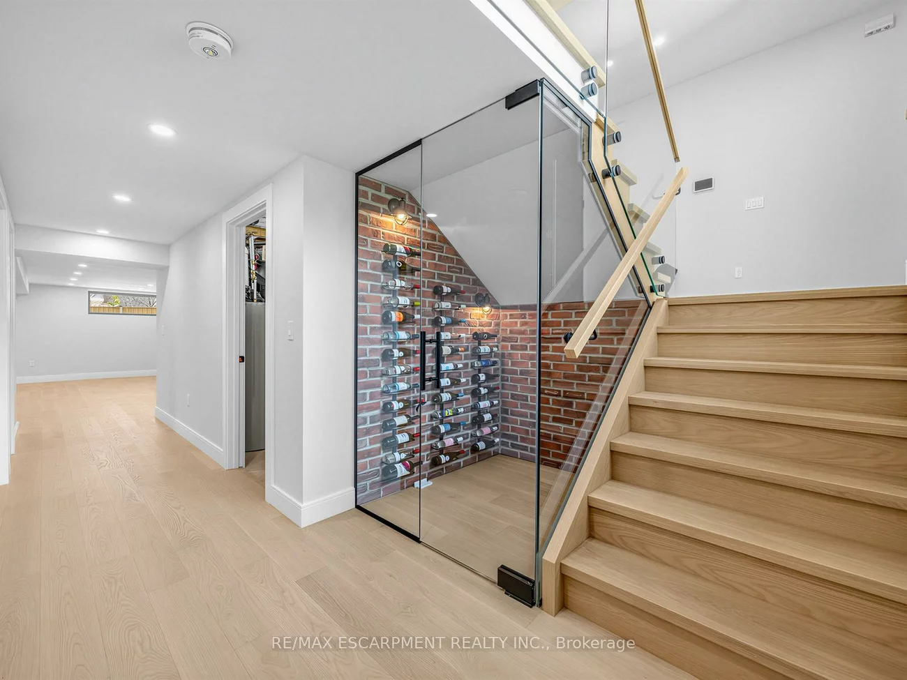 2488, Bridge, 1020 - WO West, Oakville