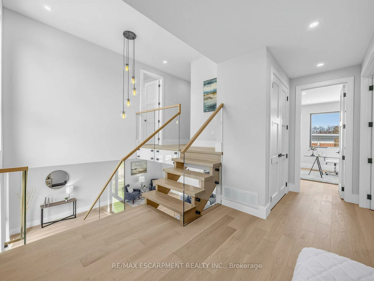 2488, Bridge, 1020 - WO West, Oakville