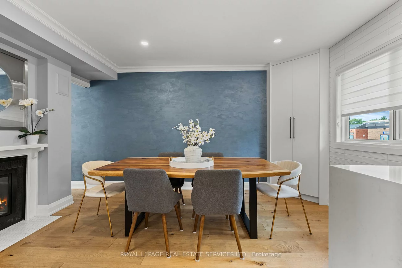 2303, Marine, 1001 - BR Bronte, Oakville