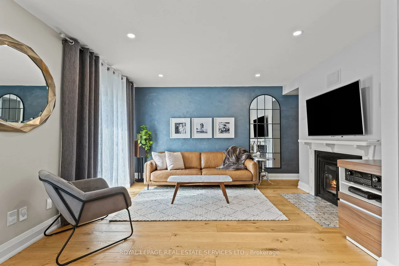 2303, Marine, 1001 - BR Bronte, Oakville