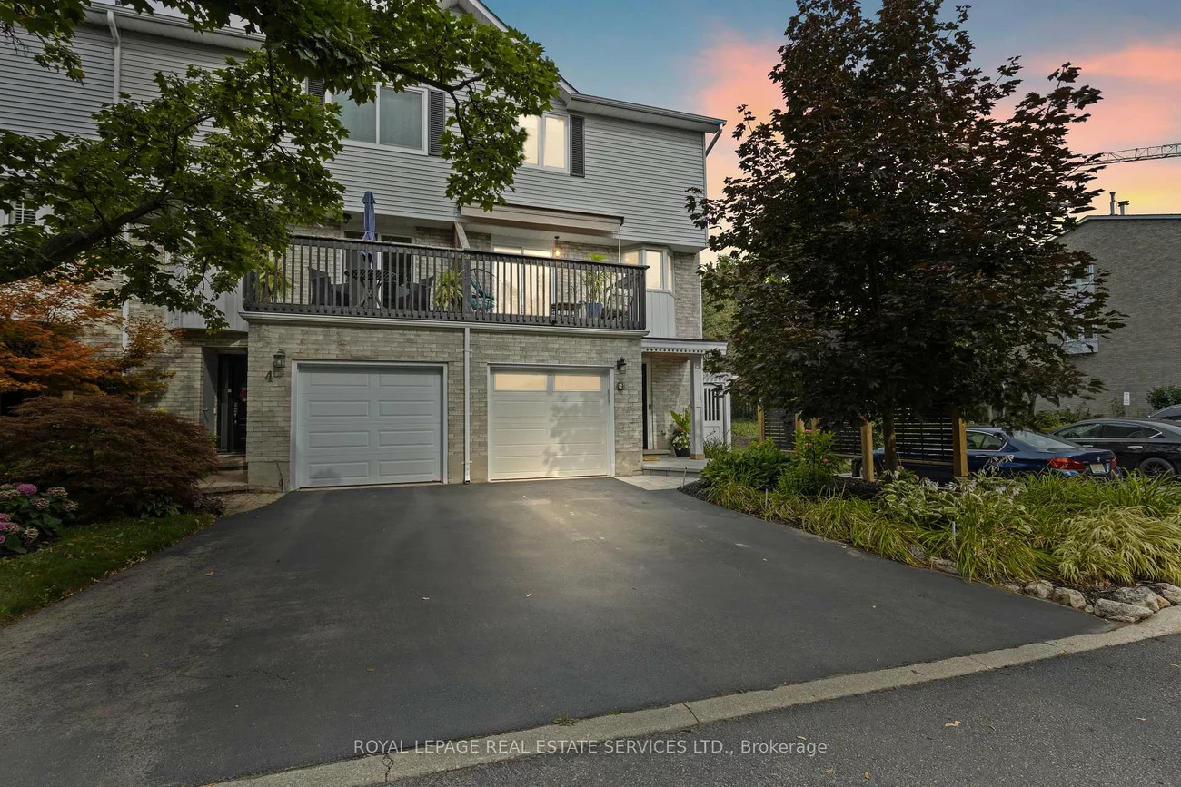 2303, Marine, 1001 - BR Bronte, Oakville