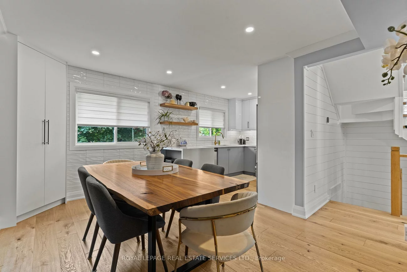 2303, Marine, 1001 - BR Bronte, Oakville