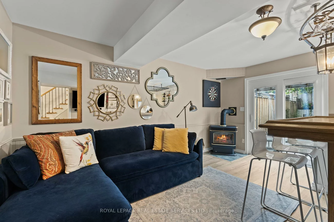 2303, Marine, 1001 - BR Bronte, Oakville