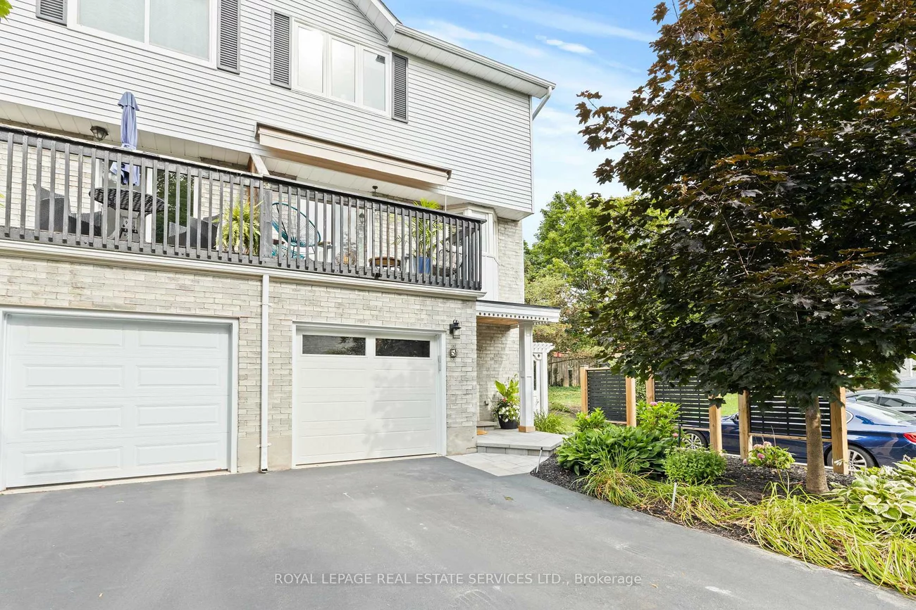 2303, Marine, 1001 - BR Bronte, Oakville