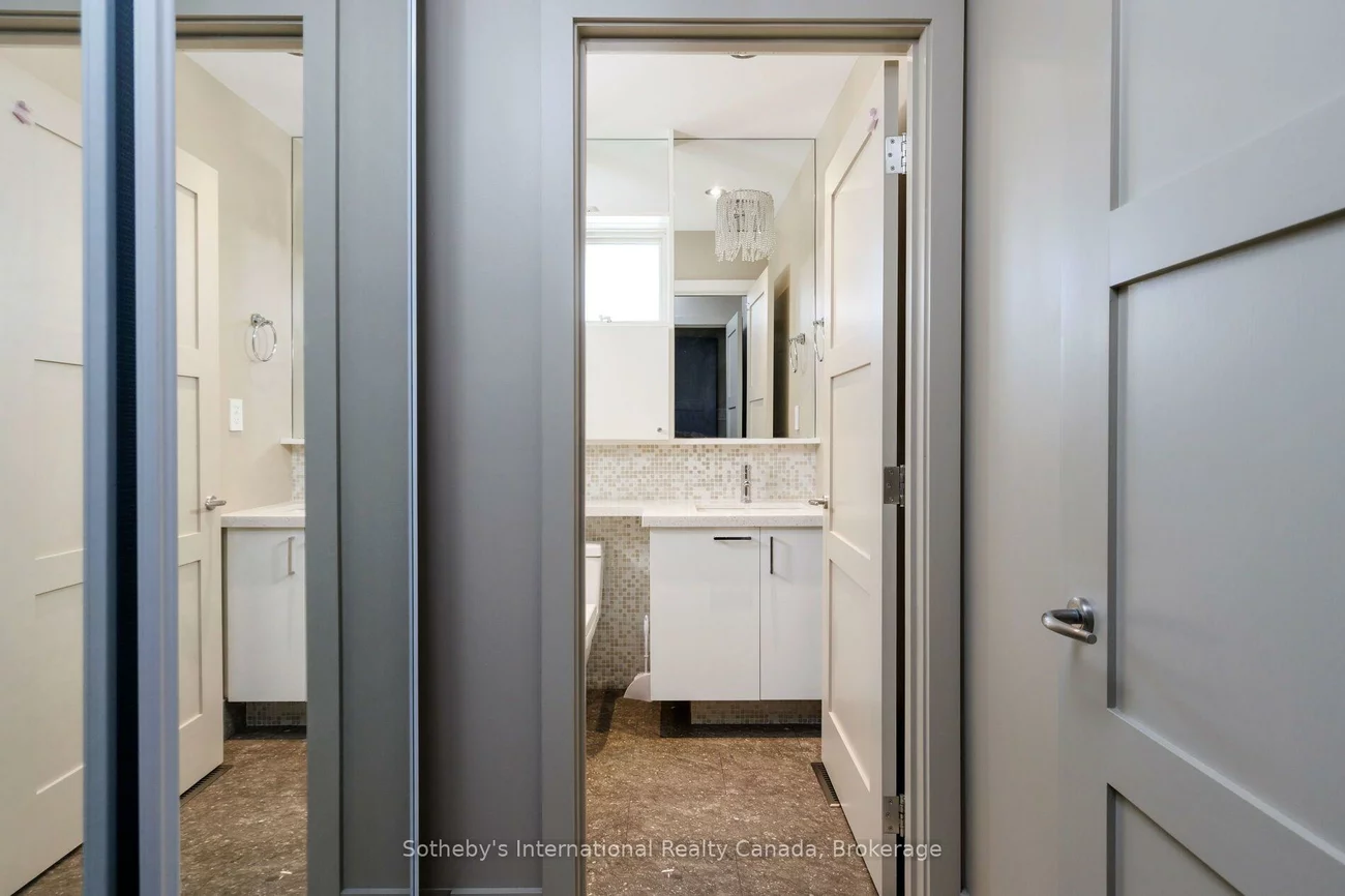 56, Birch Hill, 1017 - SW Southwest, Oakville