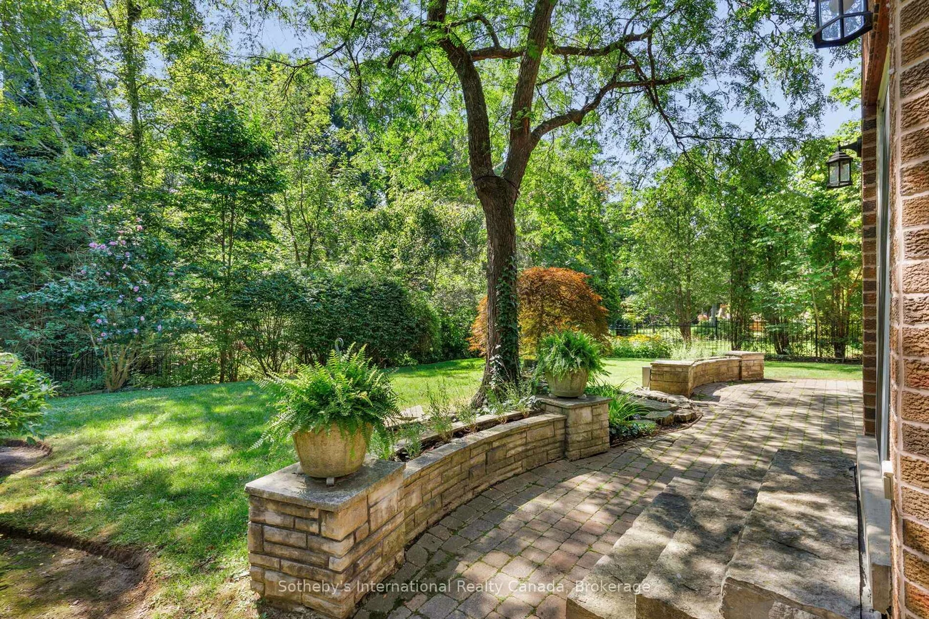 56, Birch Hill, 1017 - SW Southwest, Oakville