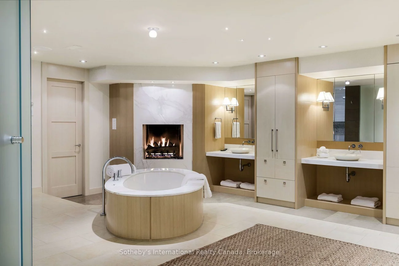 56, Birch Hill, 1017 - SW Southwest, Oakville
