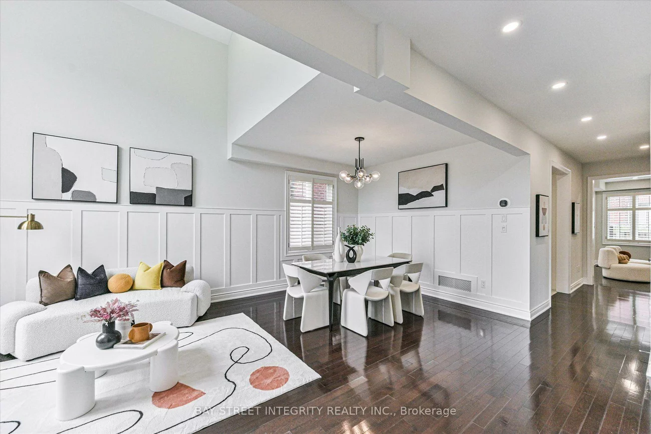 210, Milkweed, 1001 - BR Bronte, Oakville