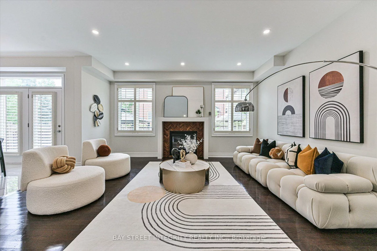 210, Milkweed, 1001 - BR Bronte, Oakville