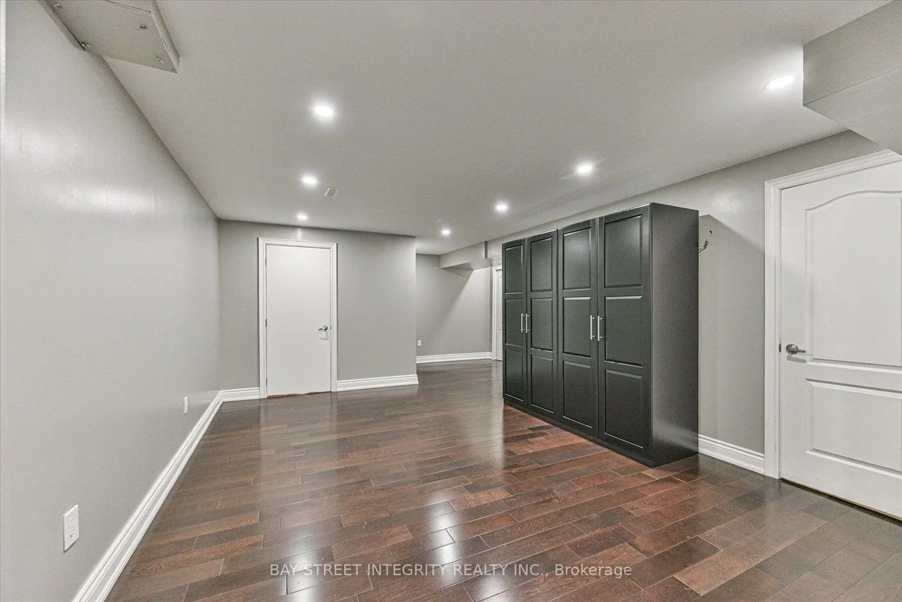 210, Milkweed, 1001 - BR Bronte, Oakville