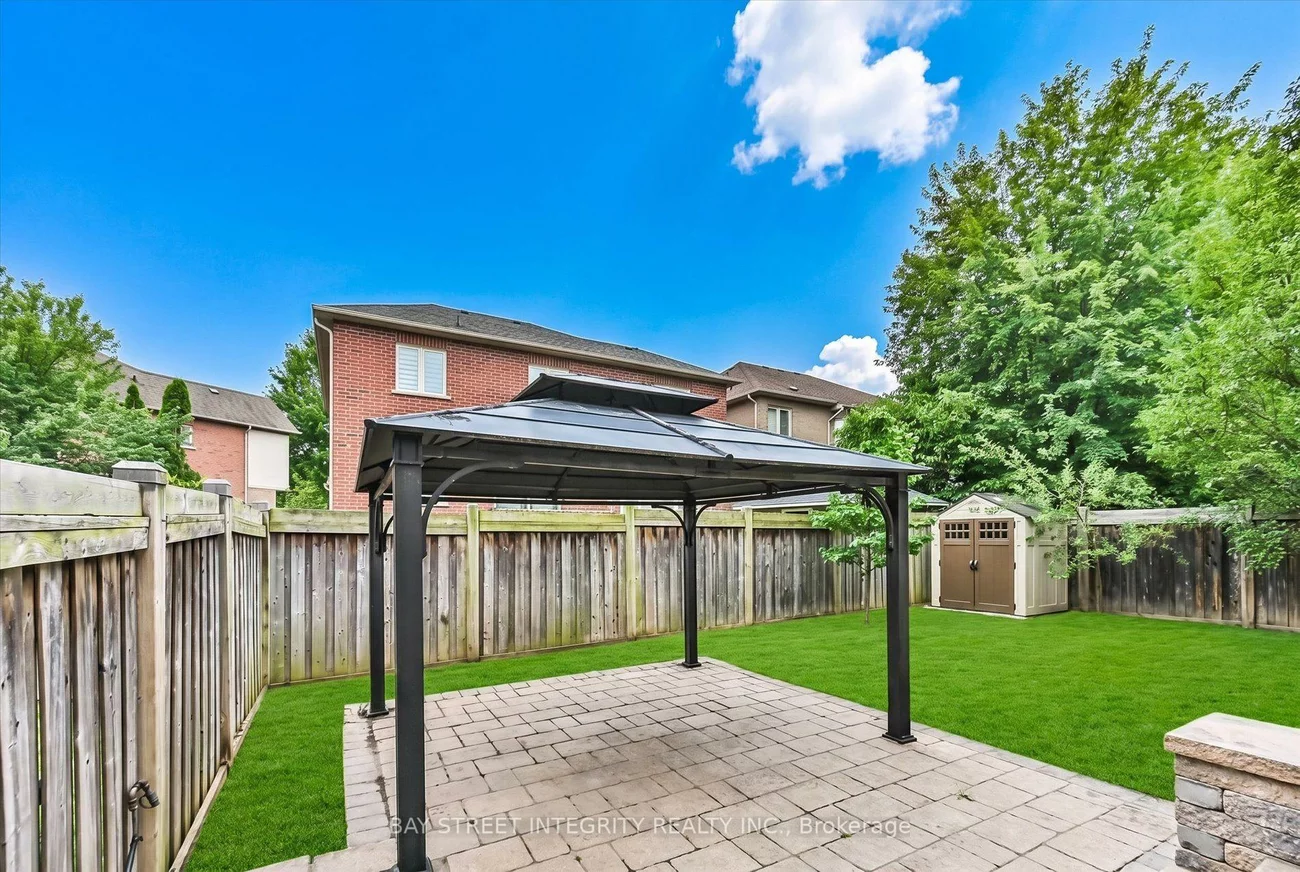 210, Milkweed, 1001 - BR Bronte, Oakville
