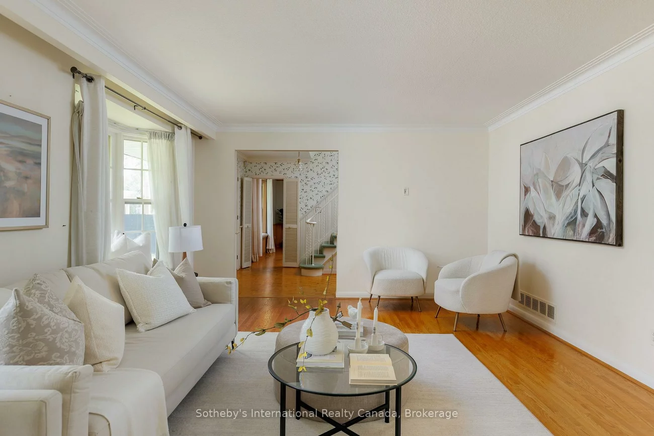 174, Claxton, 1011 - MO Morrison, Oakville