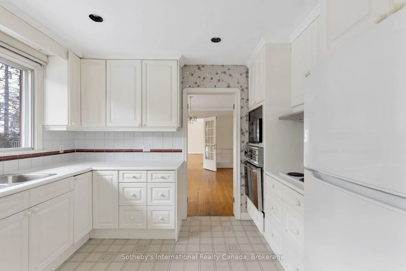 174, Claxton, 1011 - MO Morrison, Oakville
