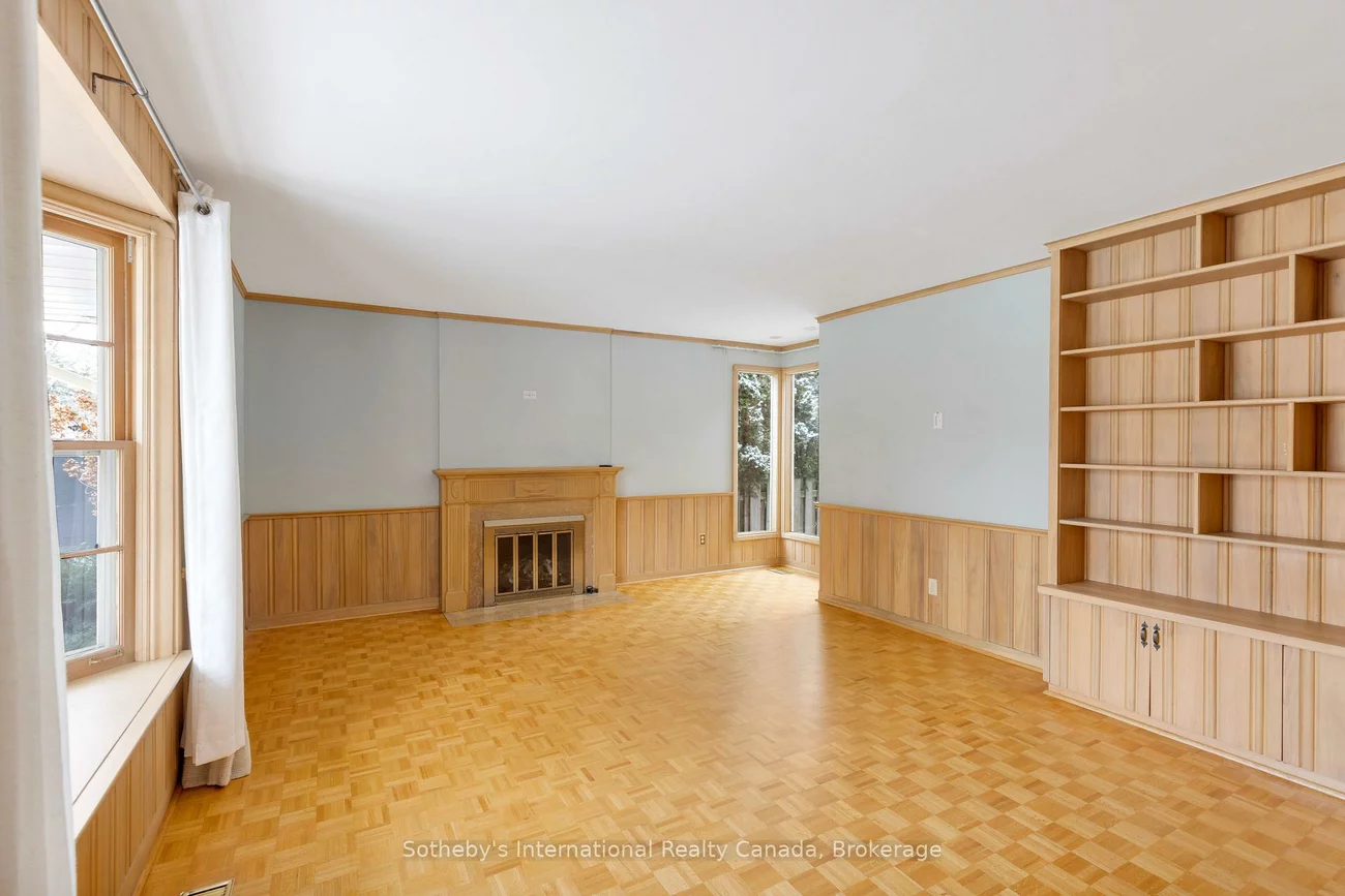 174, Claxton, 1011 - MO Morrison, Oakville
